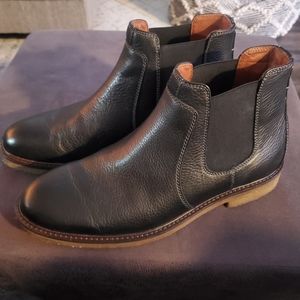 Johnston & Murphy Chelsea Boot